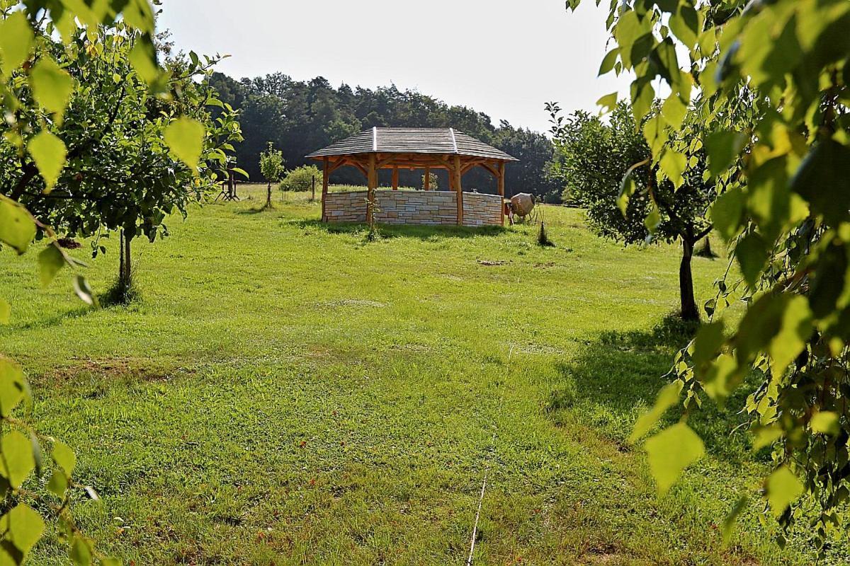 Miniresort Amulet Hrubá Skála Exterior foto
